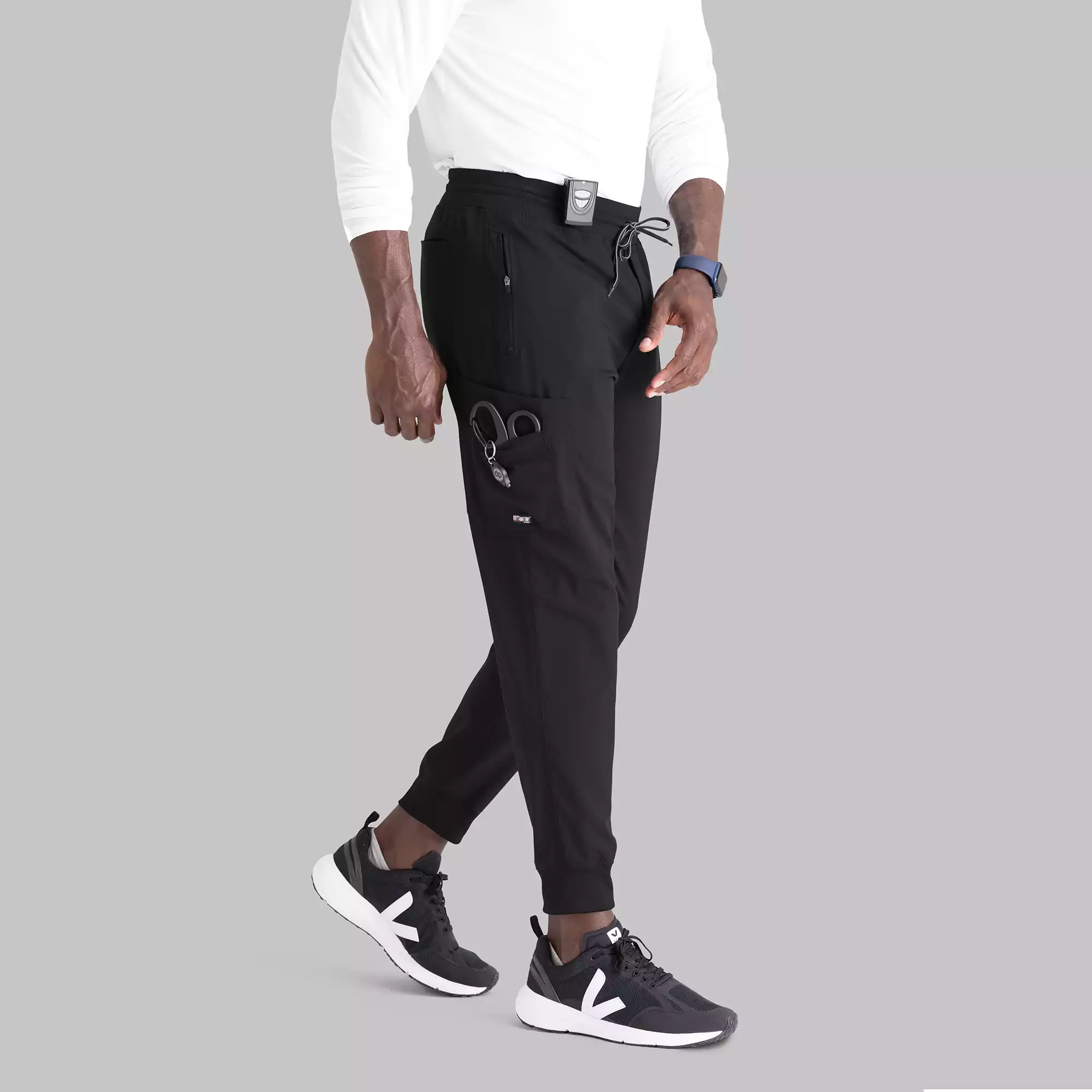 Mens-Zip-Fly-5-Pocket-Jogger-Scrub-Pant-GRSP550-Black-03.webp Mens Zip Fly 5 Pocket Jogger Scrub Pant GRSP550 Black 03