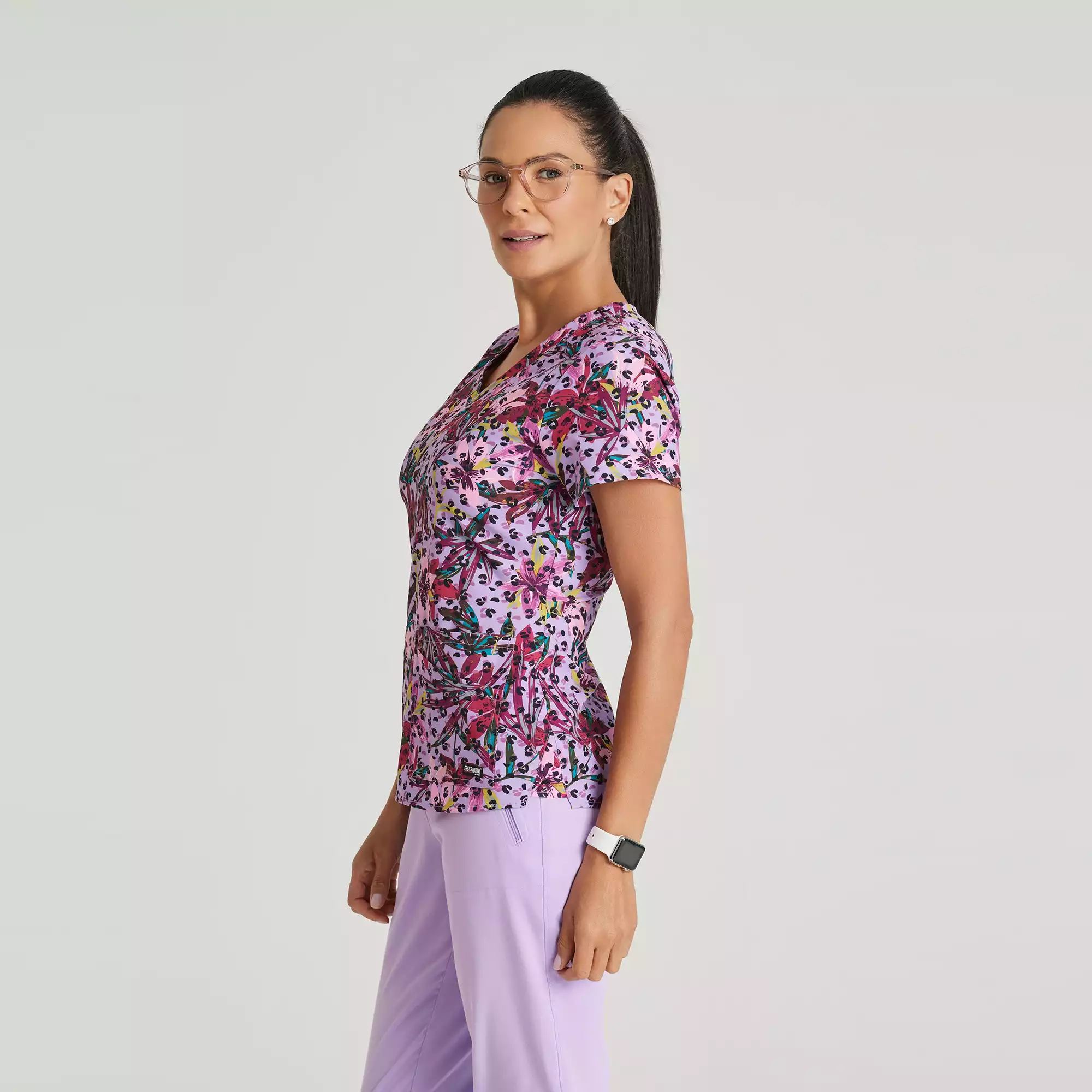 Greys-Anatomy-Spandex-Stretch-Womens-Angled-4-Pocket-V-Neck-Top-GRST154-Tropical-Morning-04.webp