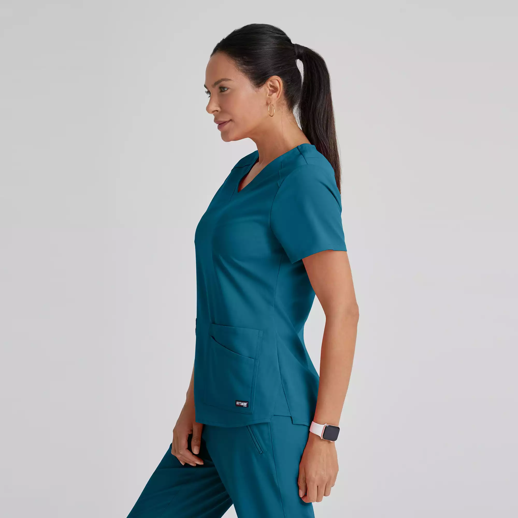 Greys-Anatomy-Spandex-Stretch-Emma-Top-4-Pocket-Scrub-Top-GRST011-Bahama-03.webp