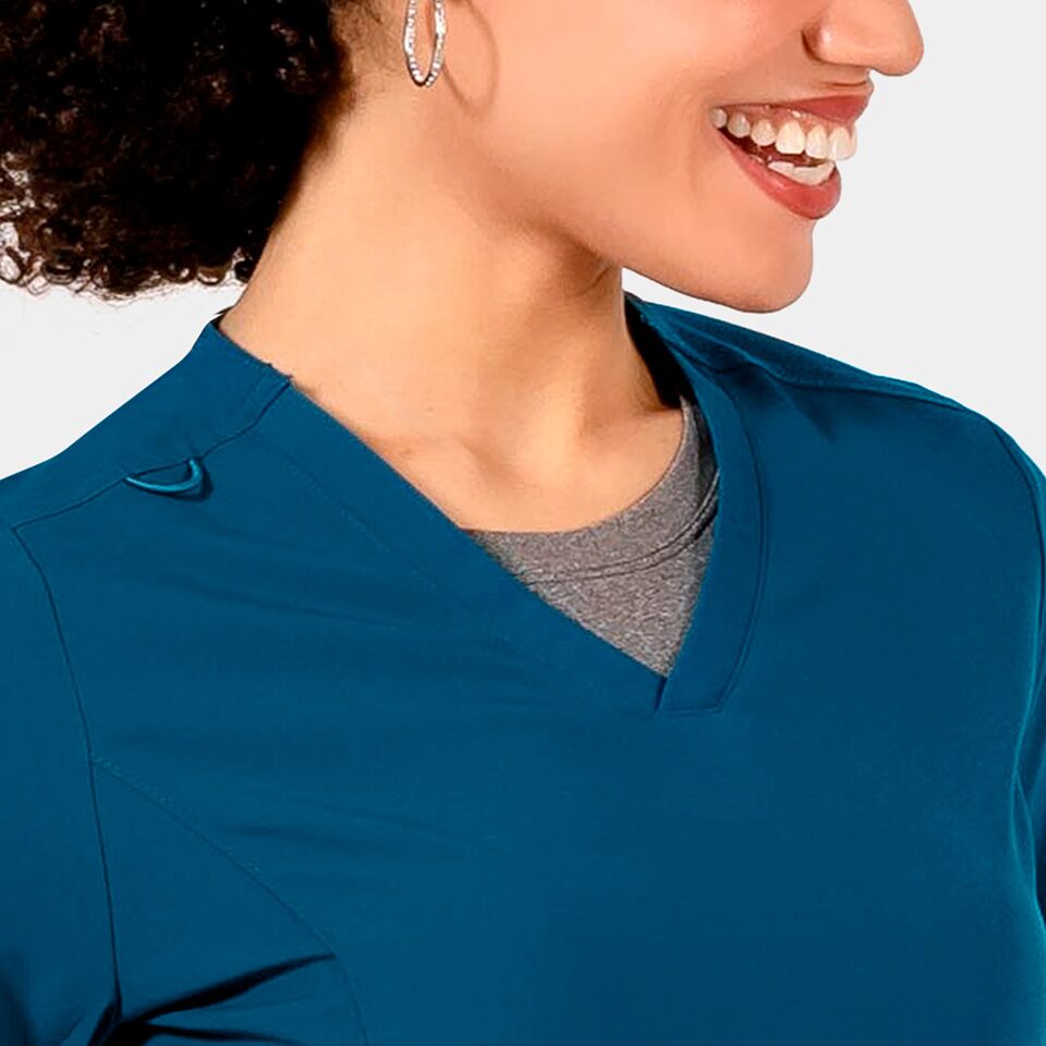 Epic-by-IRG_4801-WomensV-NeckTop-CaribbeanBlue-CRB-03-IRG-Scrubs